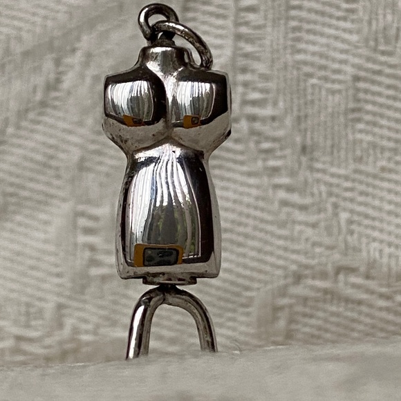 Fashion Designer I Seamstress I Dressmaker Charm - Picture 1 of 16